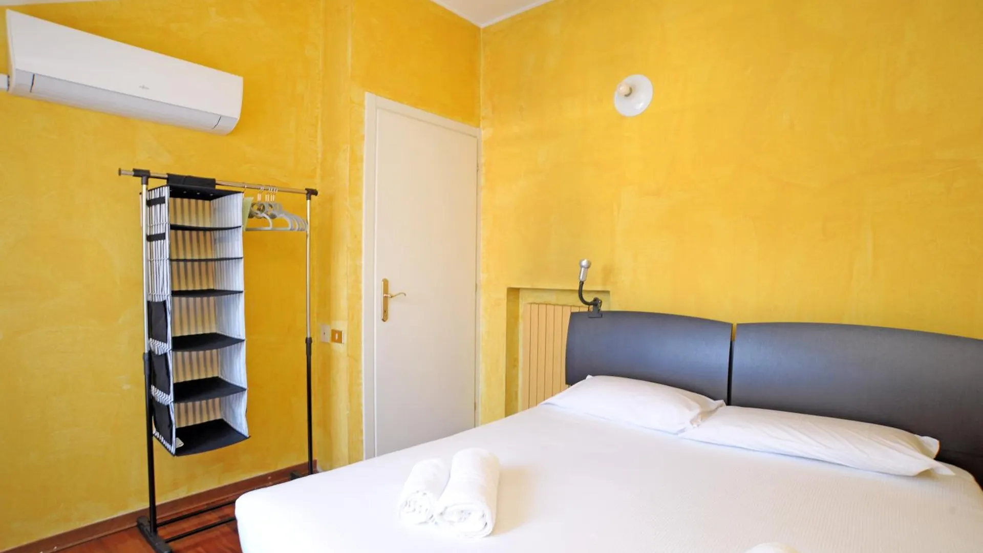 Pont De Ferr Apartment Milan